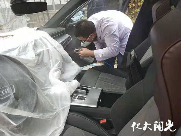 奧迪新車車內(nèi)除甲醛治理