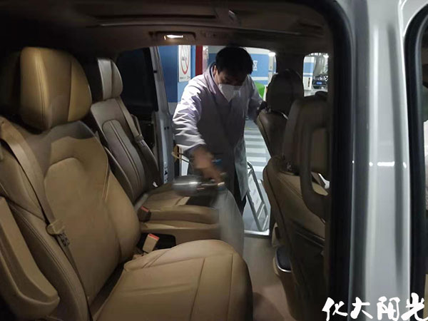 別克GL8商務(wù)車除甲醛