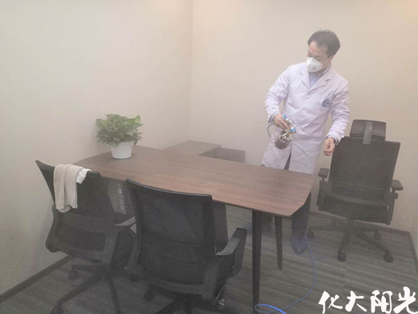 公司新辦公室室內(nèi)除甲醛