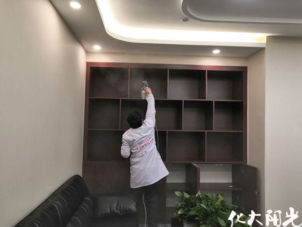 公司新辦公室室內(nèi)除甲醛