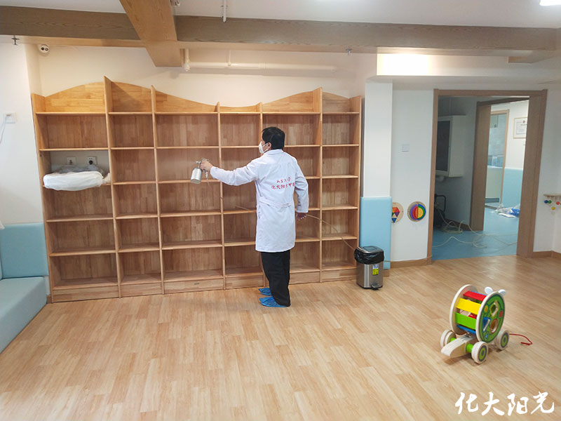 育稚堡新裝修幼兒園室內(nèi)除甲醛