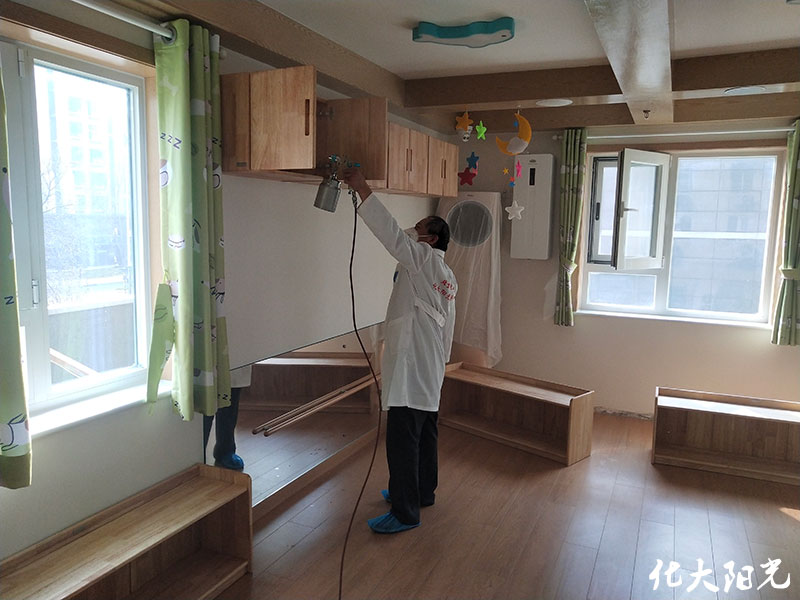 育稚堡新裝修幼兒園室內(nèi)除甲醛