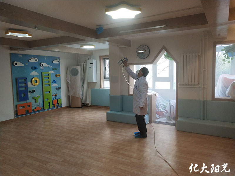 育稚堡新裝修幼兒園室內(nèi)除甲醛