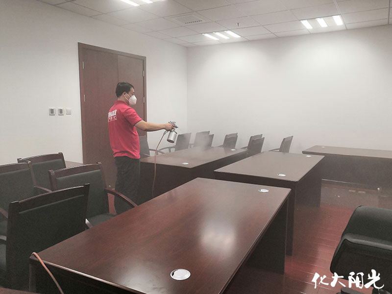 中國(guó)鐵建大廈辦公除甲醛