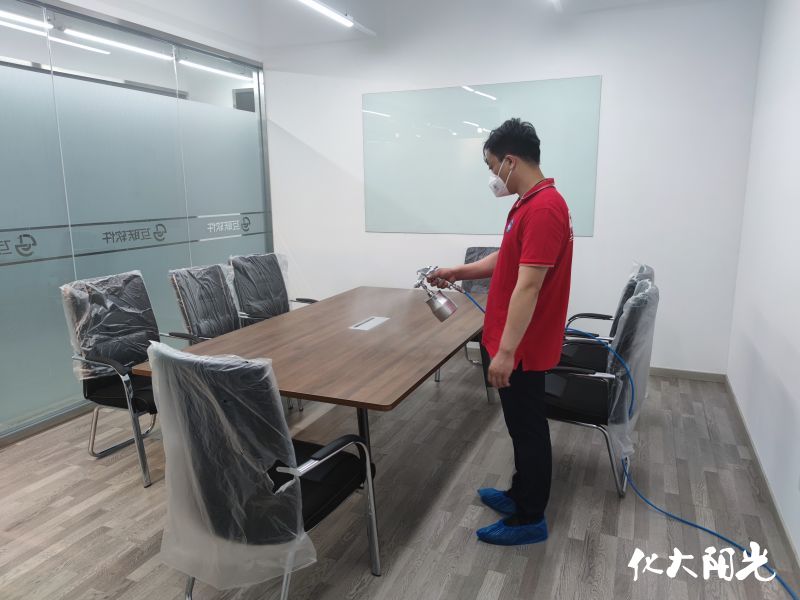 新裝修辦公室會議室除甲醛